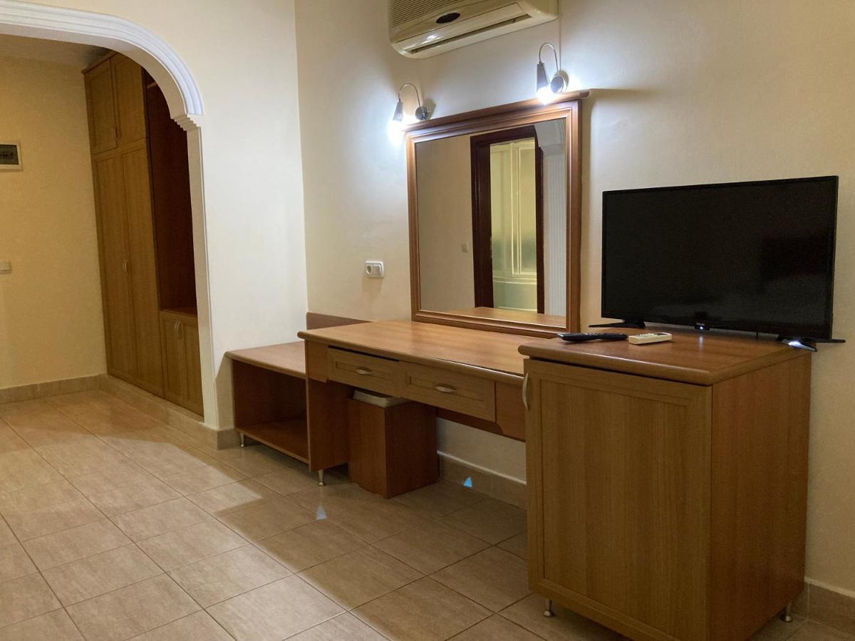 Kutle Hotel Чирали Екстер'єр фото