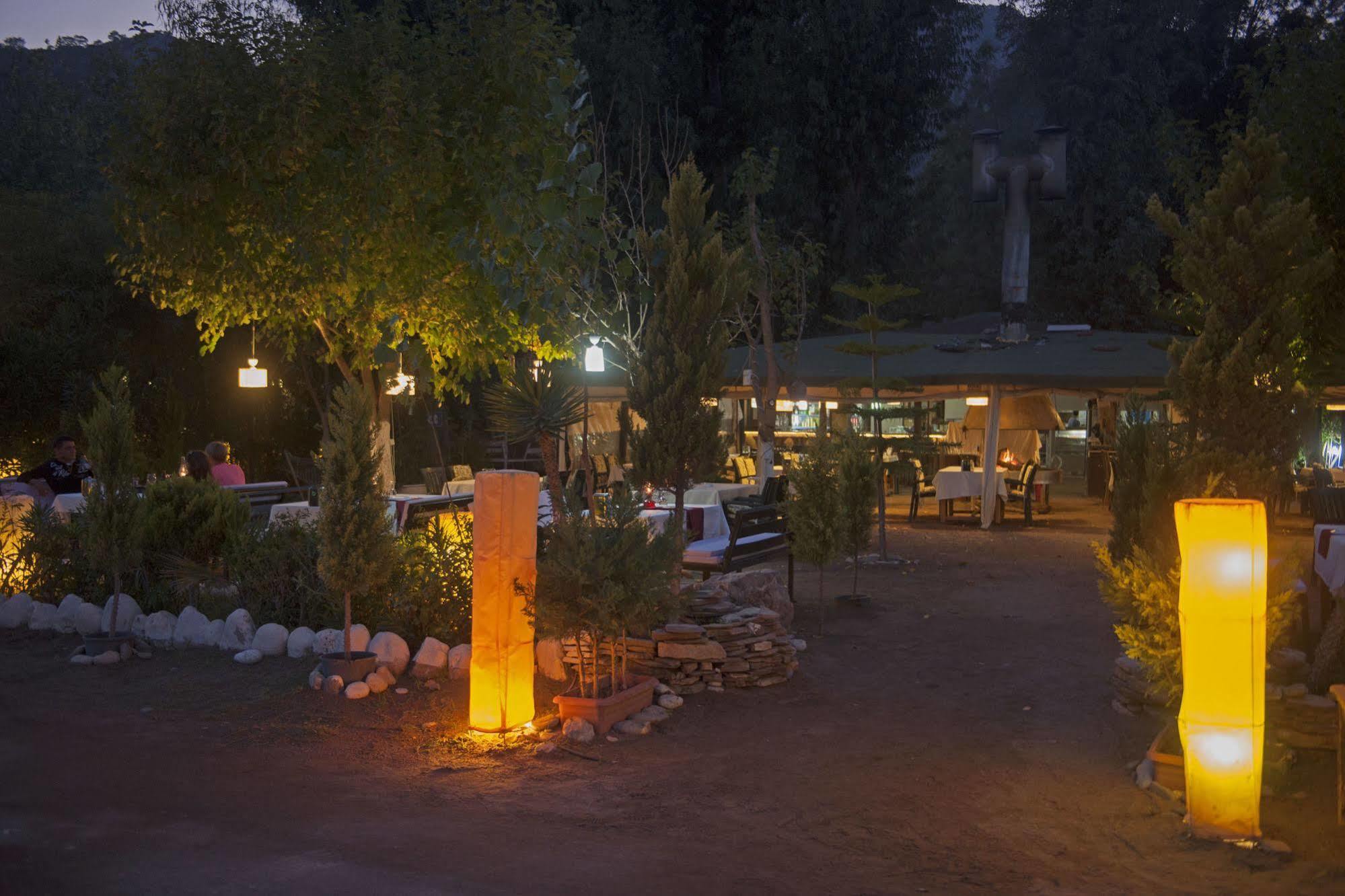 Kutle Hotel Чирали Екстер'єр фото
