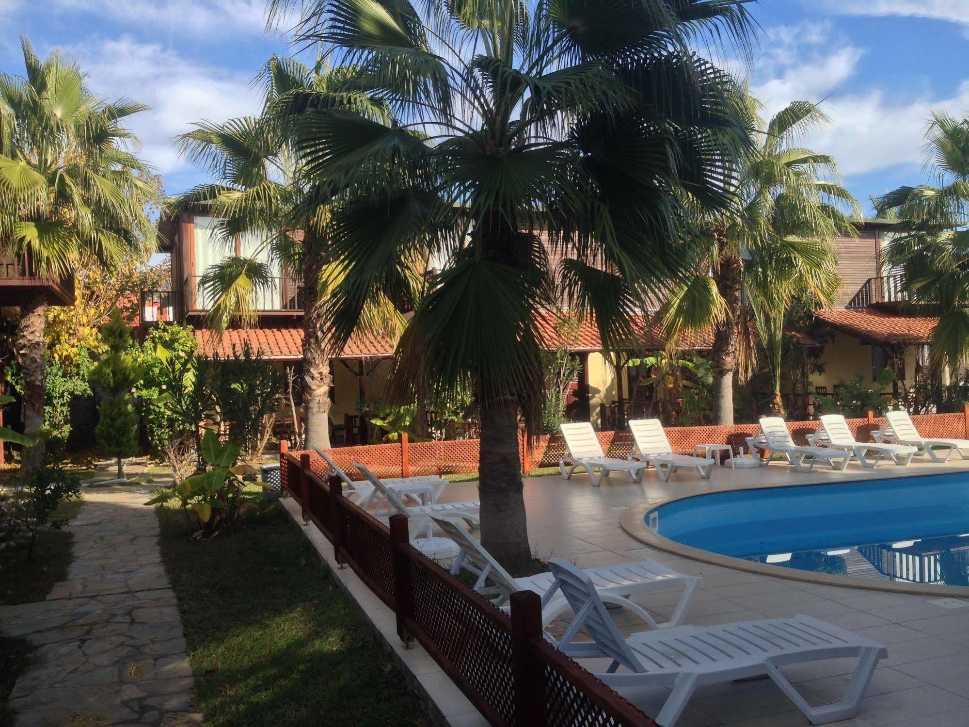 Kutle Hotel Чирали Екстер'єр фото
