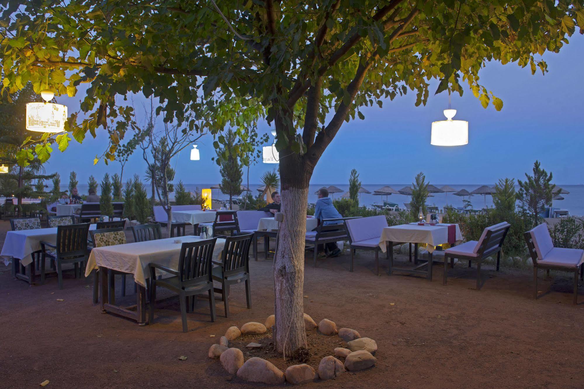 Kutle Hotel Чирали Екстер'єр фото